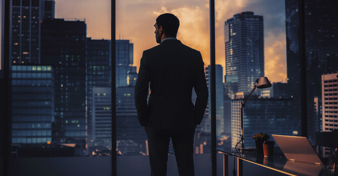 Why High Achievers Become So Culturally Magnetic: A Depth Psychology Look at Scott Galloway and Enneagram Type 3